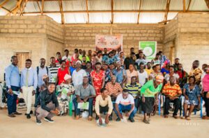 A group picture with communitymembers